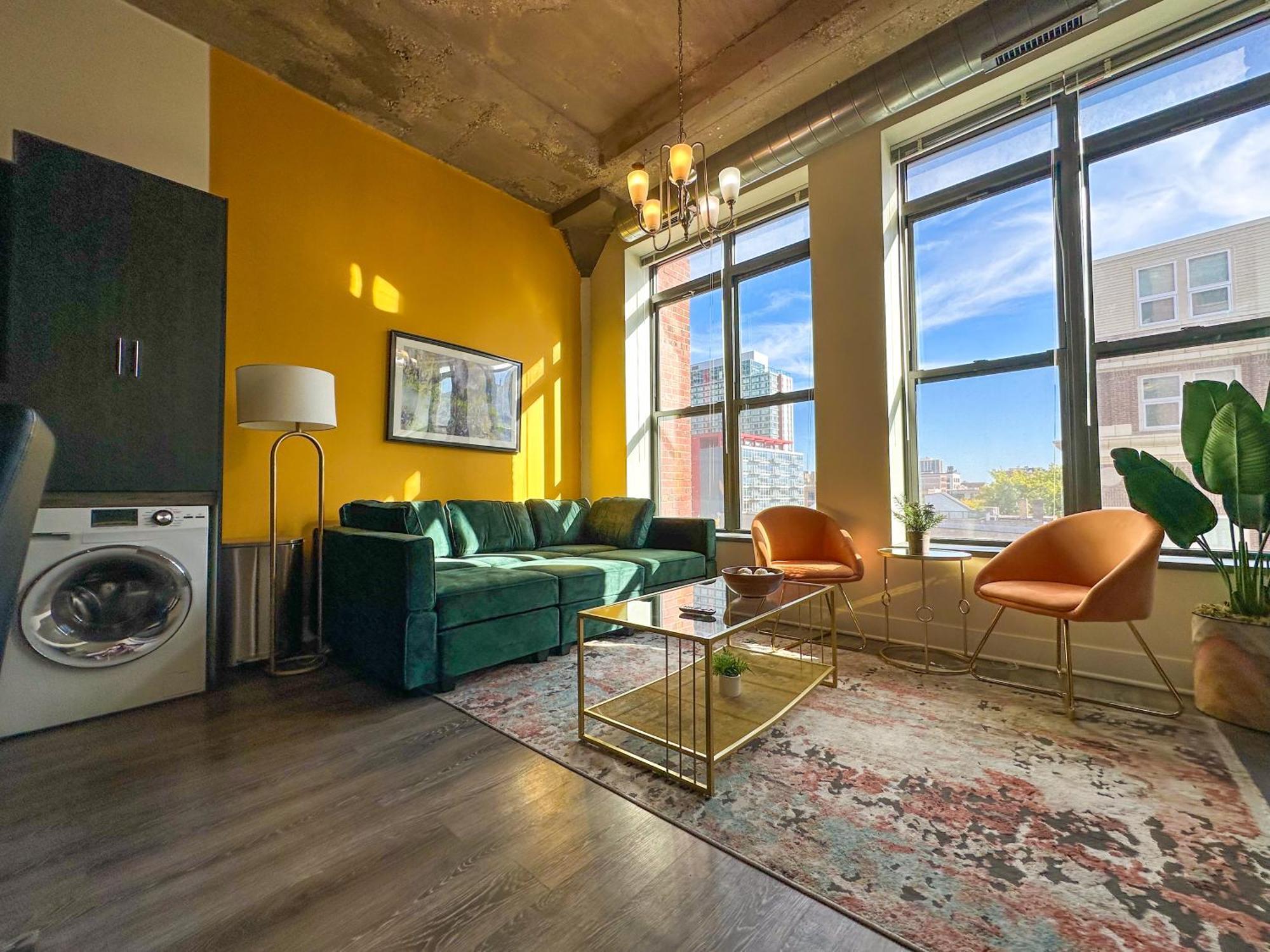 Spacious 2Br Vacation Rental With City View, Optional Parking And Gym Near Mccormick Place & Downtown Chicago Attractions Ngoại thất bức ảnh